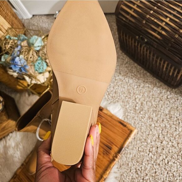 Universal Thread Aubree Ankle Boots With Memory Form Insole. - Picture 6 of 13